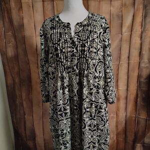 Reborn Black and White Paisley Tunic